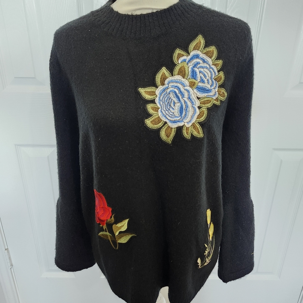 Artisian Crafted By Democracy  Size XXL Black Bell Sleeve Embridered Sweater